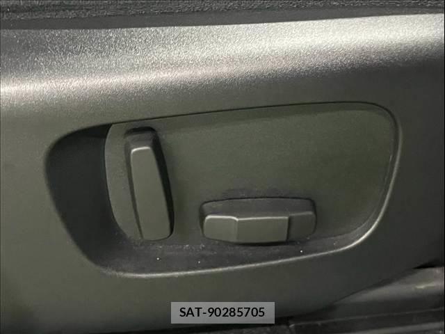 Land Rover RANGE ROVER EVOQUE 2019-08 8817952-9