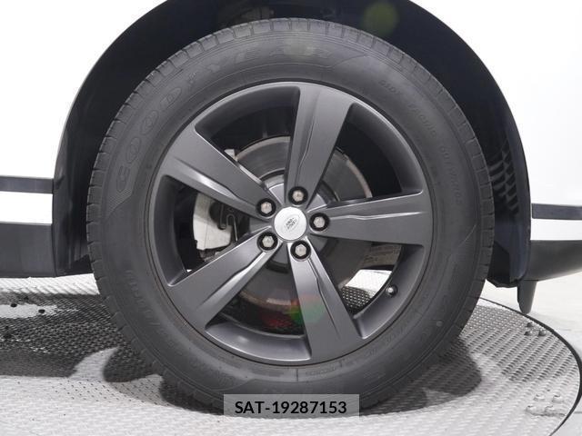 Land Rover RANGE ROVER VELAR 2019-02 8817271-5