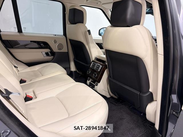 Land Rover RANGE ROVER 2020-06 8812470-2
