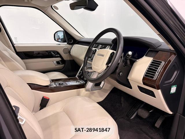 Land Rover RANGE ROVER 2020-06 8812470-3