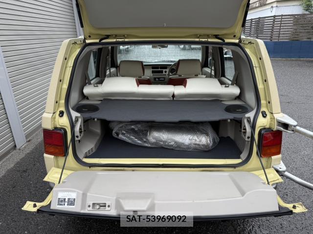Nissan RASHEEN 1994-12 8814617-12