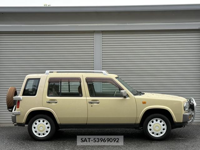 Nissan RASHEEN 1994-12 8814617-9