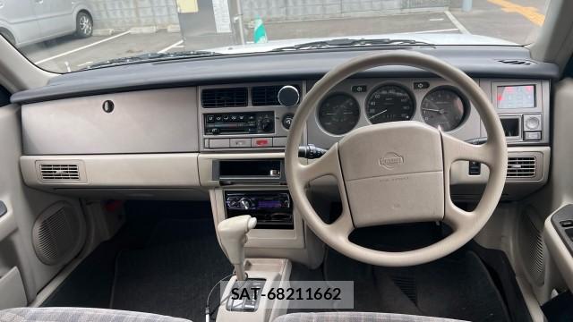 Nissan RASHEEN 1995-09 8815461-2