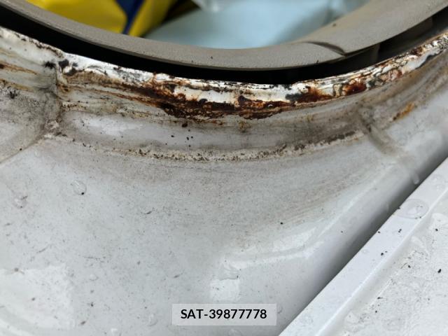 Toyota RAUM 2005-12 8813283-16