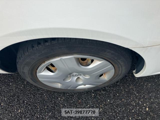 Toyota RAUM 2005-12 8813283-2