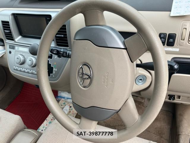 Toyota RAUM 2005-12 8813283-9