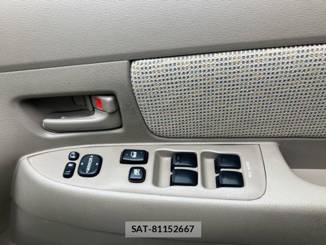 Toyota RAUM 2005-11 8813601-19
