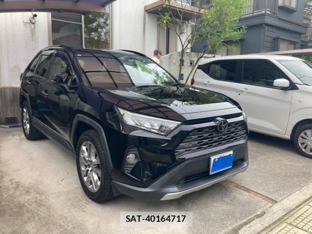 Toyota RAV4 2020-11 8812094-1