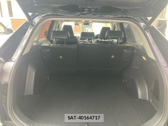 Toyota RAV4 2020-11 8812094-14