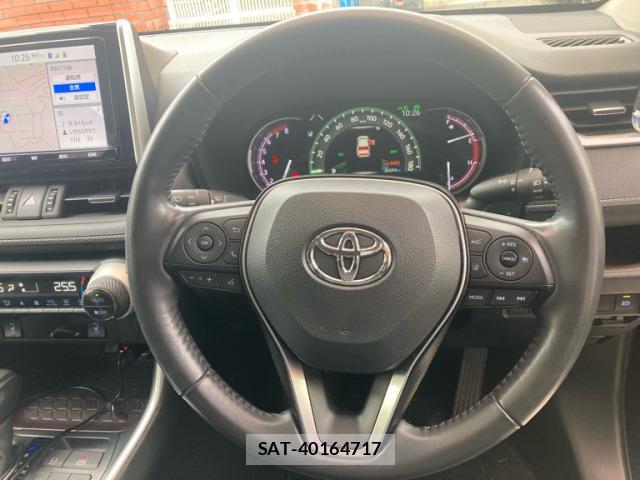 Toyota RAV4 2020-11 8812094-17