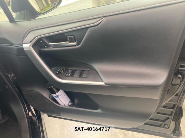 Toyota RAV4 2020-11 8812094-8