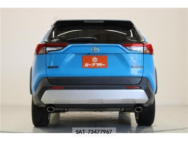 Toyota RAV4 2020-07 8812290-10
