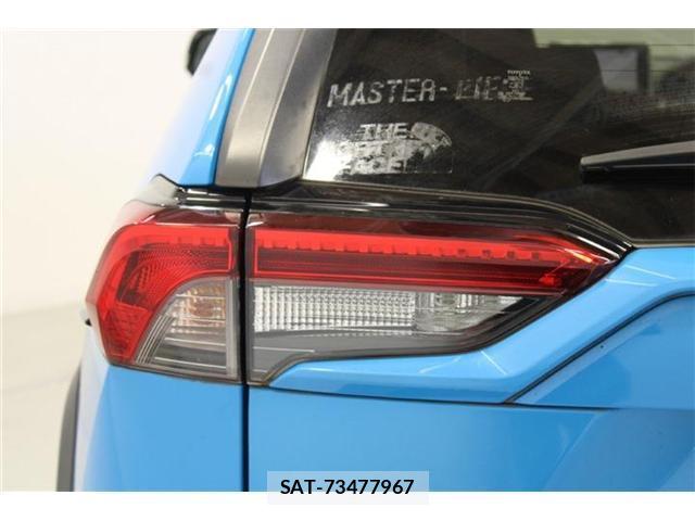 Toyota RAV4 2020-07 8812290-18