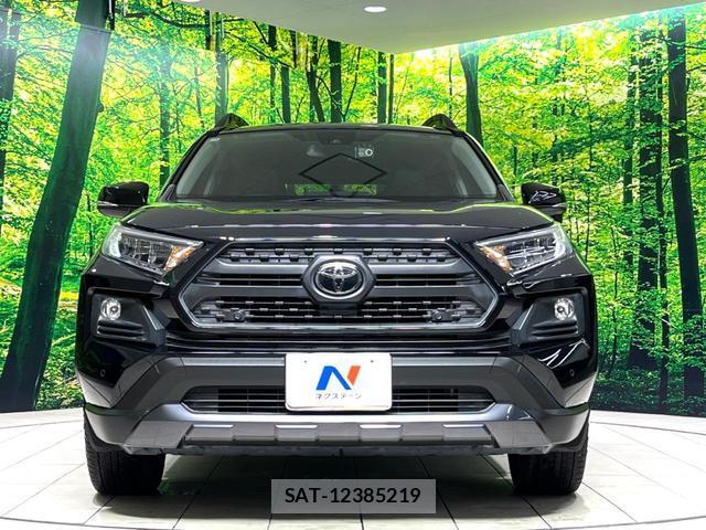 Toyota RAV4 2021-03 8812307-14