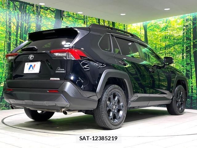 Toyota RAV4 2021-03 8812307-17
