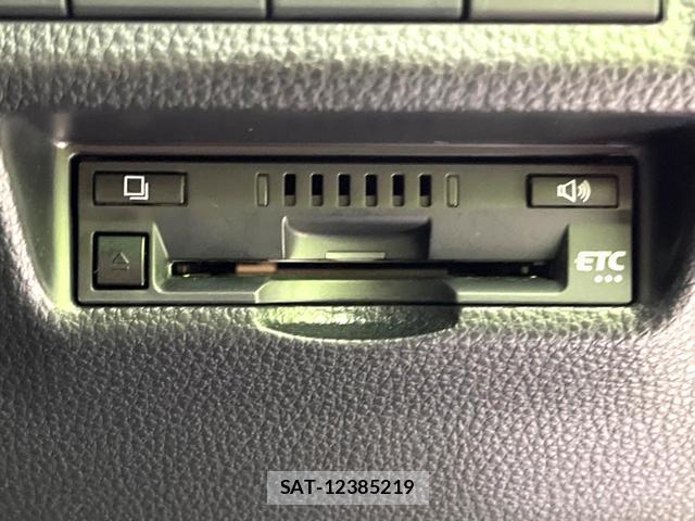 Toyota RAV4 2021-03 8812307-6
