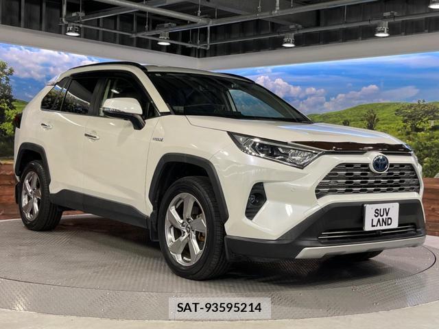 Toyota RAV4 2019-09 8812962-16