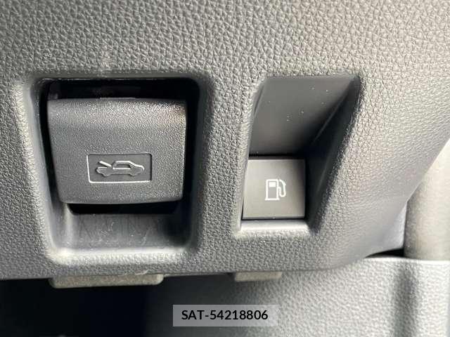 Toyota RAV4 2026-02 8813095-17