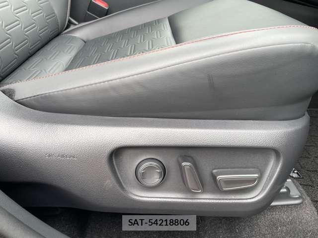 Toyota RAV4 2026-02 8813095-18