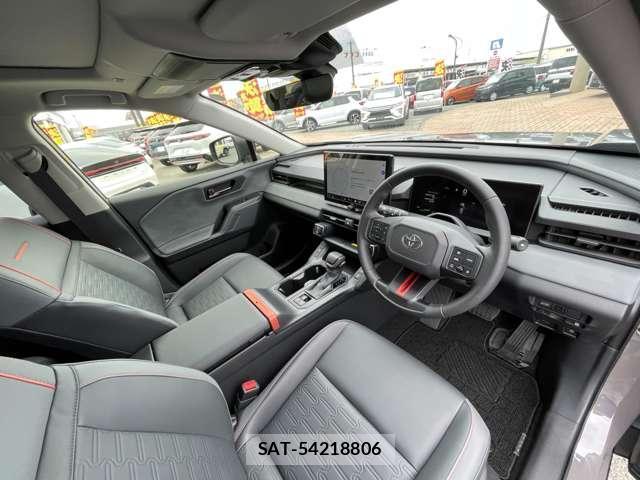 Toyota RAV4 2026-02 8813095-5