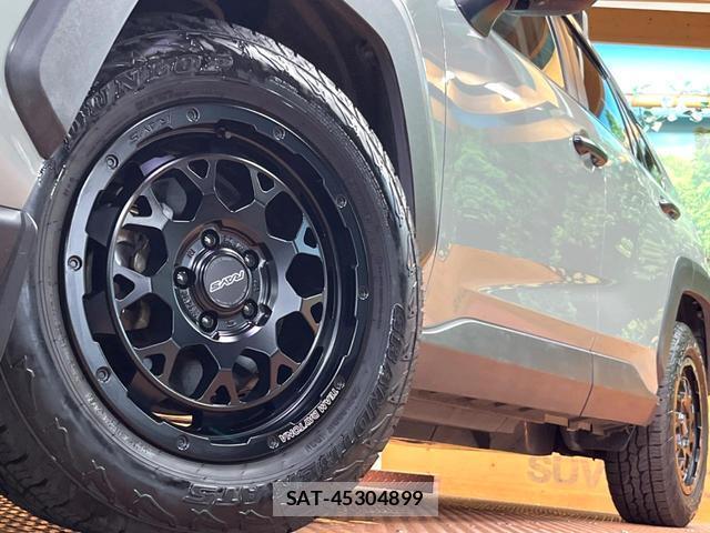 Toyota RAV4 2020-10 8813165-14