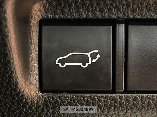 Toyota RAV4 2020-10 8813165-6
