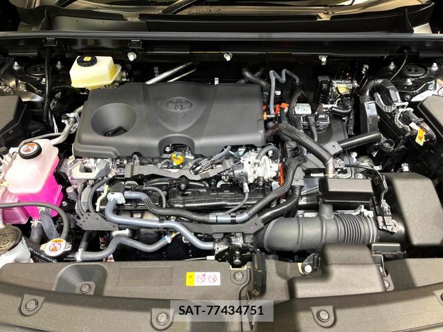 Toyota RAV4 2026-05 8813192-16