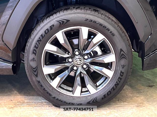 Toyota RAV4 2026-05 8813192-19