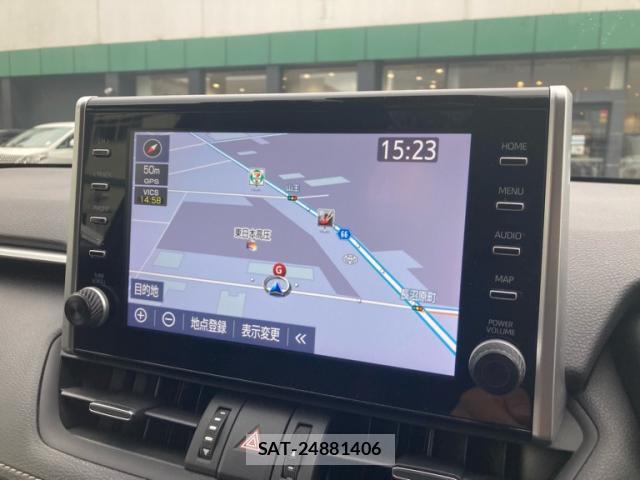Toyota RAV4 2022-10 8813468-11