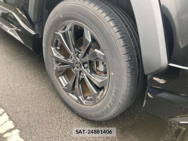 Toyota RAV4 2022-10 8813468-2