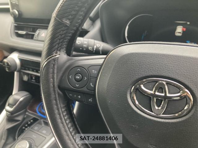 Toyota RAV4 2022-10 8813468-7