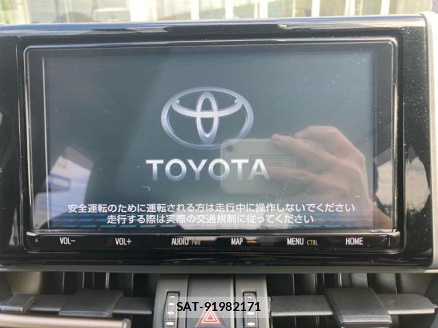 Toyota RAV4 2019-06 8813748-14
