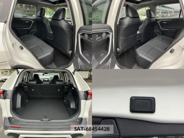 Toyota RAV4 2022-07 8813963-6