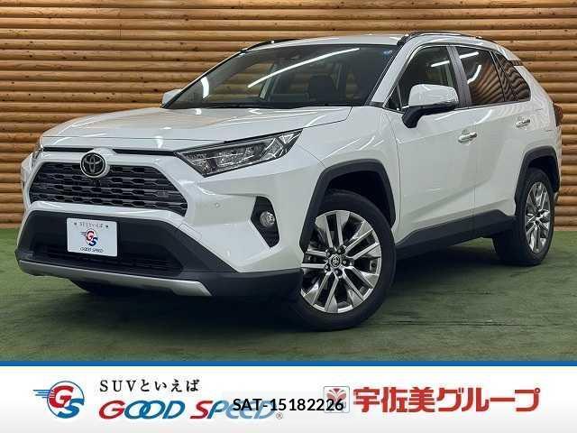 Toyota RAV4 2021-01 8814128-0