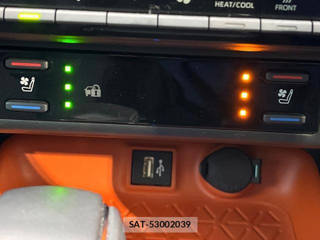 Toyota RAV4 2024-07 8814167-4