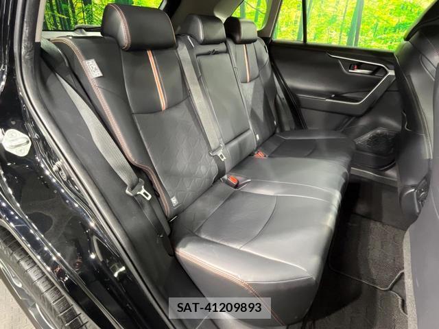 Toyota RAV4 2019-12 8814189-8