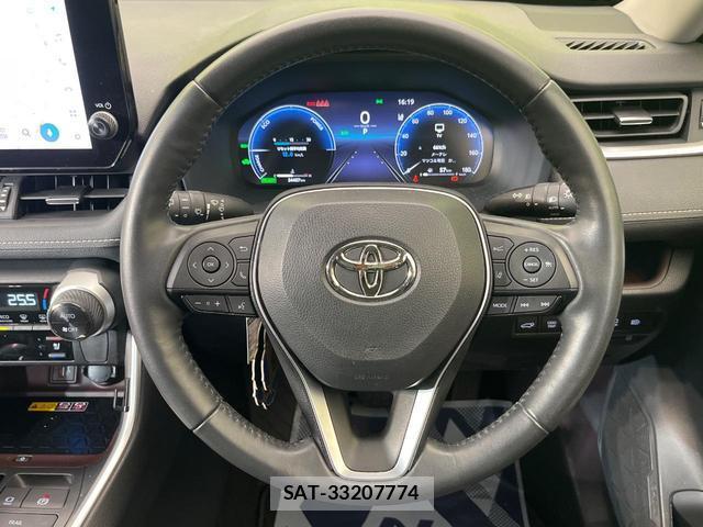 Toyota RAV4 2024-04 8814251-10