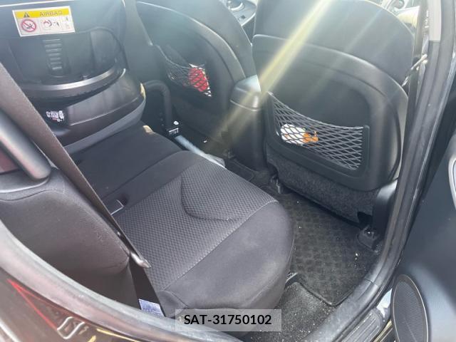 Toyota RAV4 2006-12 8814348-19