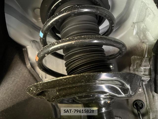 Toyota RAV4 2026-08 8814474-19