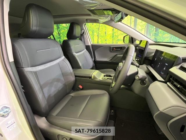 Toyota RAV4 2026-08 8814474-7
