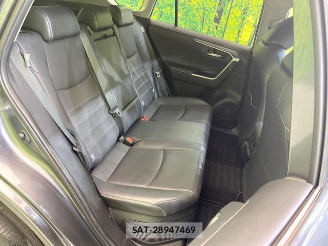Toyota RAV4 2021-12 8814595-9