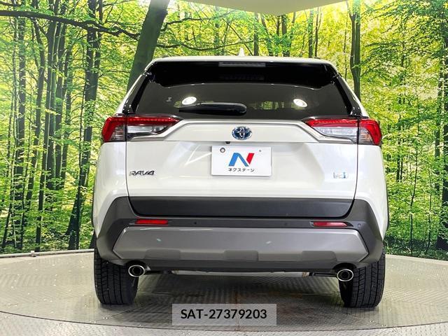 Toyota RAV4 2020-09 8814674-14