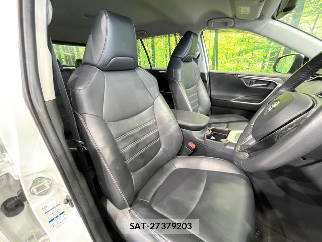 Toyota RAV4 2020-09 8814674-7