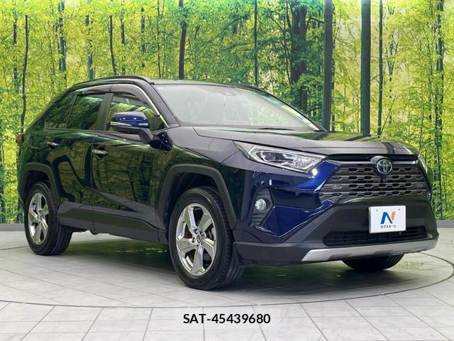 Toyota RAV4 2021-10 8814763-15
