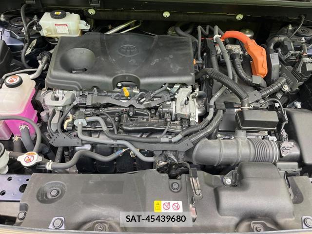 Toyota RAV4 2021-10 8814763-17