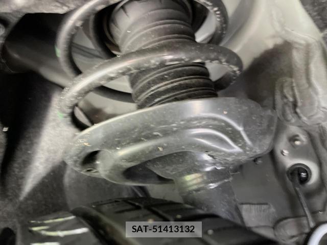 Toyota RAV4 2023-12 8815000-19