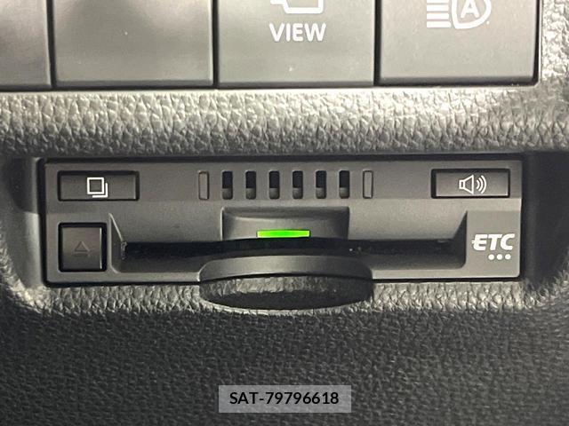 Toyota RAV4 2021-11 8815022-5