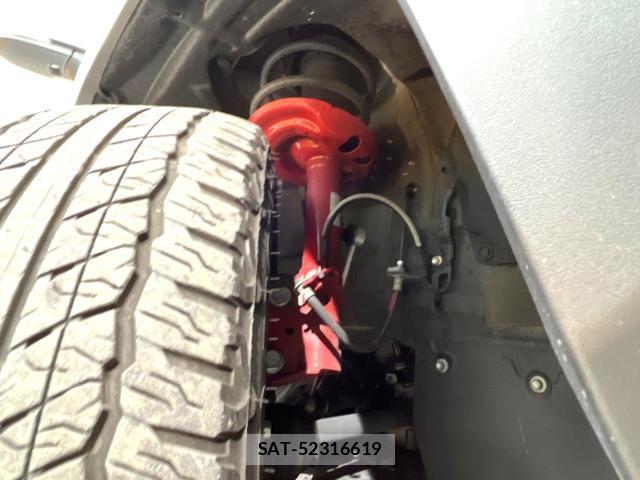 Toyota RAV4 2023-10 8815074-18