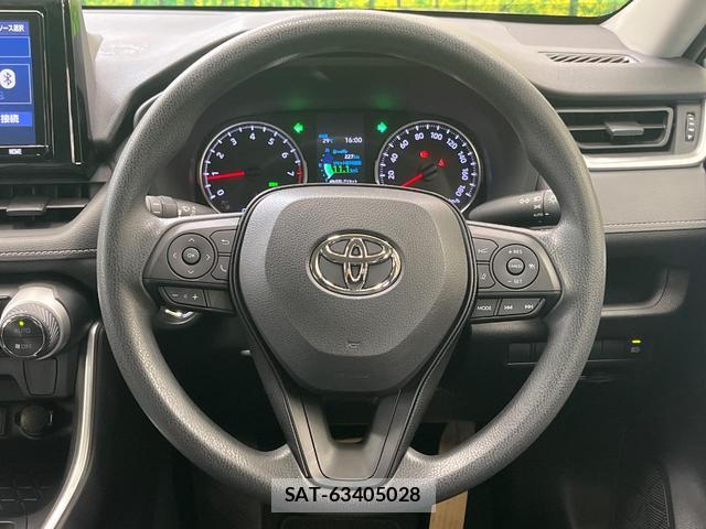 Toyota RAV4 2019-10 8815100-10