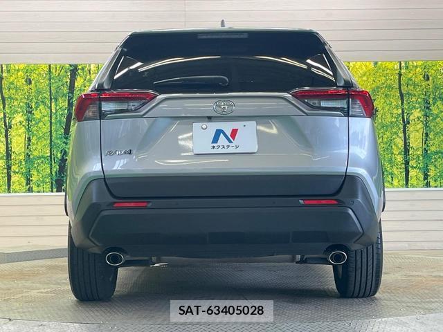 Toyota RAV4 2019-10 8815100-14